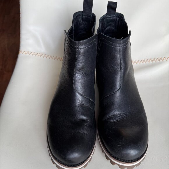 Chaco Leather Chelsea Boots - Picture 6 of 7